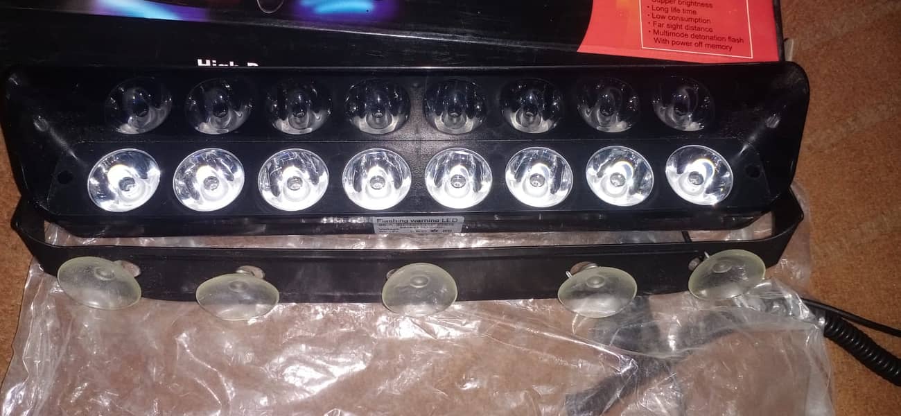 brand new police light with 8 leds and multy functions 2