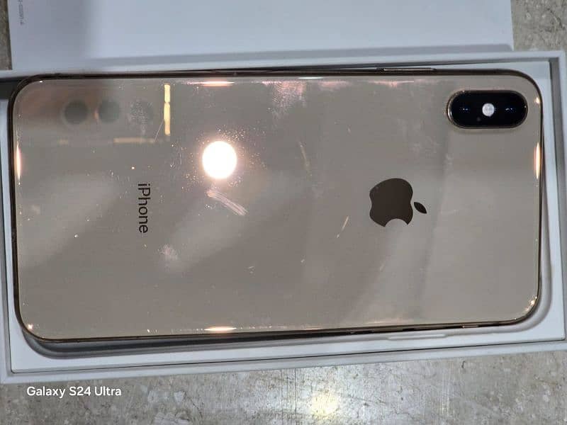 Apple iPhone XS MAX 2