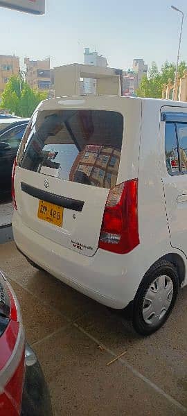 Suzuki Wagon R 2017 1