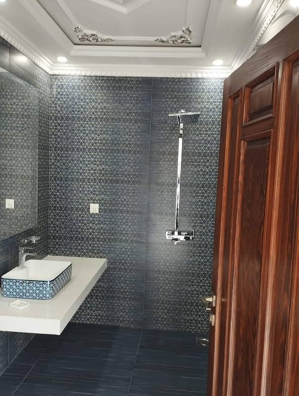 5 MARLA LIKE A NEW HOUSE FOR RENT IN BAHRIA TOWN LAHORE 7