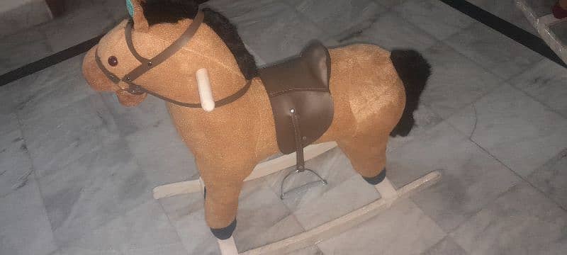 Medium size Rocking horse with music and lights 2