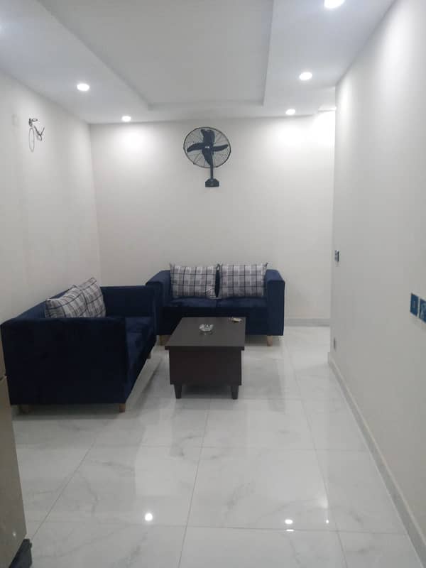 1 Bed Fully Furnished Flat For Rent Per Day In Sector E Bahria Town Lahore (Long & Short) Term Available 4