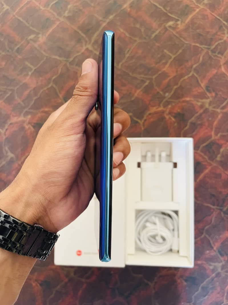 Huawai P30 pro  8/128 gb  Non pta With Box only (without charger) 3