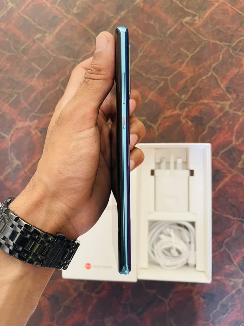 Huawai P30 pro  8/128 gb  Non pta With Box only (without charger) 4