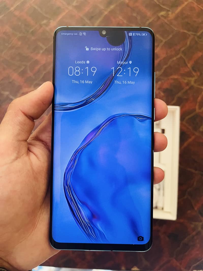 Huawai P30 pro  8/128 gb  Non pta With Box only (without charger) 6