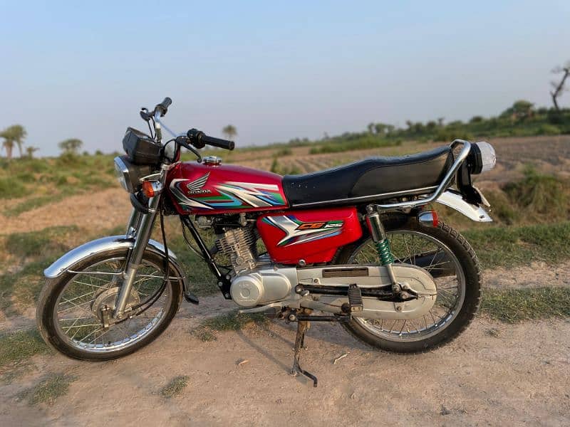 HONDA GC 125 2