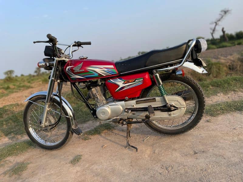 HONDA GC 125 9