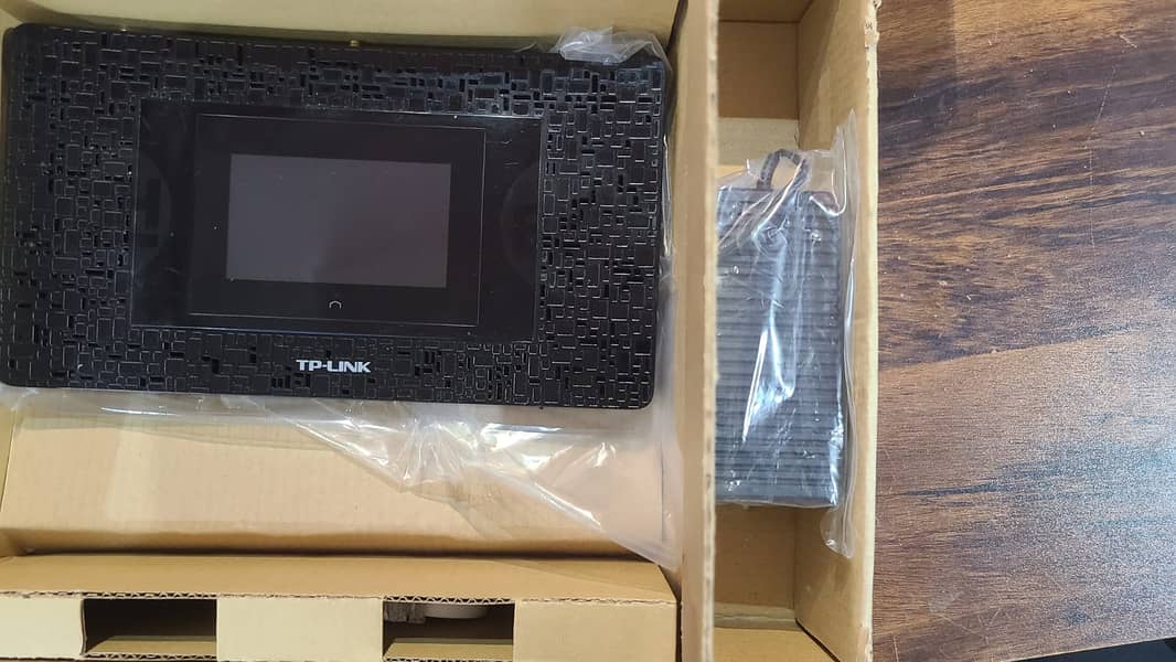 TP Link P5 |AC1900| Touch Screen|Giga Router|Dual-Core Processor (Box 5