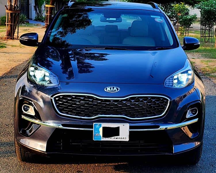 KIA Sportage 2021 in Cyprus blue rare colour 3