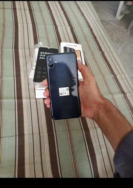 Samsung A04 4gb 64gb PTA apporval ha 03172729185 3