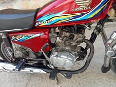 Honda CG125 bike