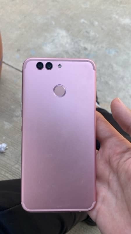 Huawei Nova 2 plus 4/128 1