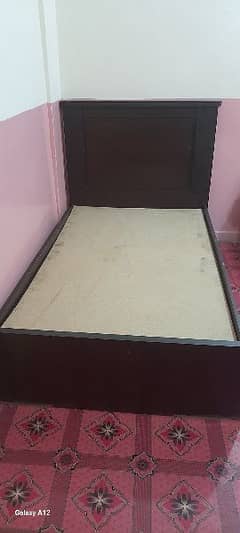 Single bed