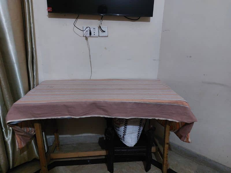 Table / Iron Table, Multi purpose 1