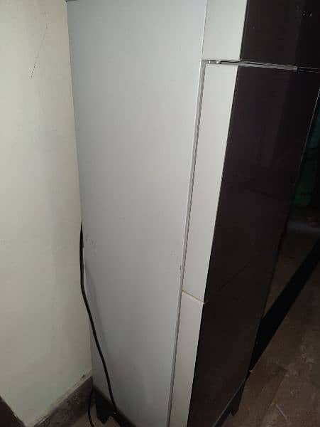 Haier water dispenser 4