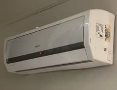 GREE 1.5 TON INVERTER SPLIT AC