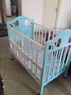 baby cot with mattres