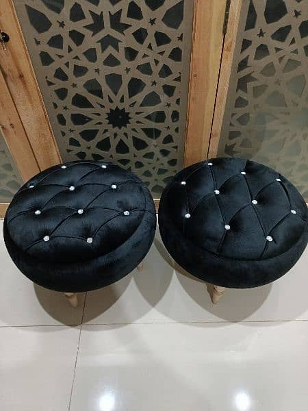 Beautiful Antique handmade Puffy Sofa Seats 2