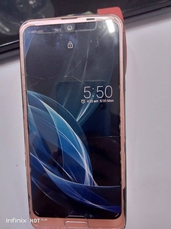 Aquos R2 4 64 non pta in good condition 1