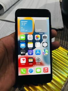 iPhone 7 32gb pta approved