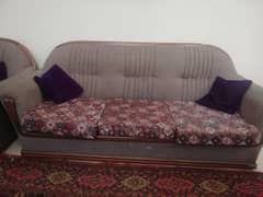 5 seater sofa set for urgent sale