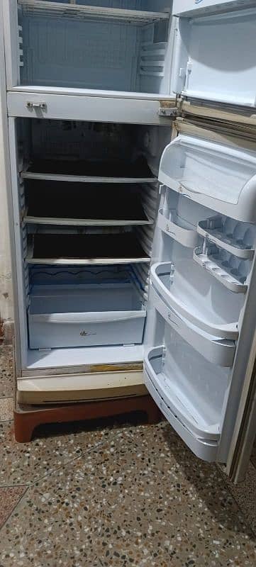 refrigerator for sale 4