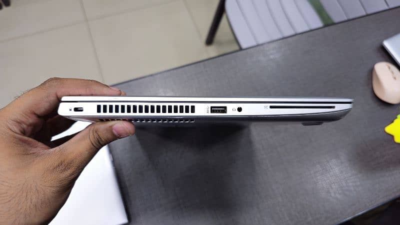 Hp probook 640 G5 Core i5 8th generation 15