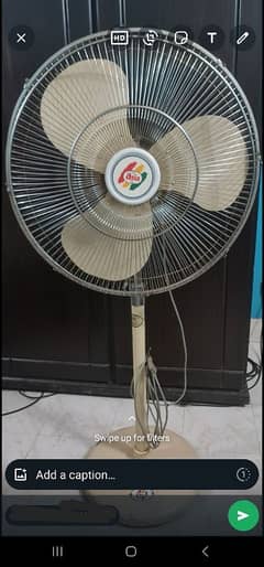 Asia deluxe pedestal fan with wheels