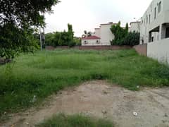 1 Kanal DD Block Plot Prime Hot For Sale dha Phase4 Direct from owner