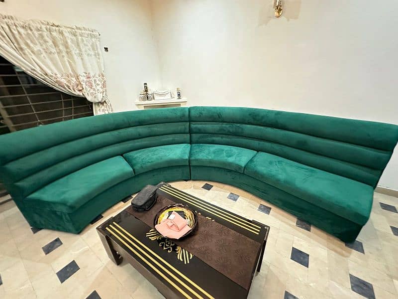 round shape bottle green sofa set 0