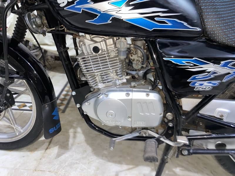 Suzuki gs 150se 2022 5