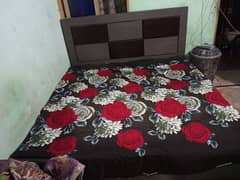 king size bed new condition