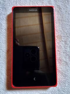 NOKIA Lumia 920.    NOKIA Asha RM-980