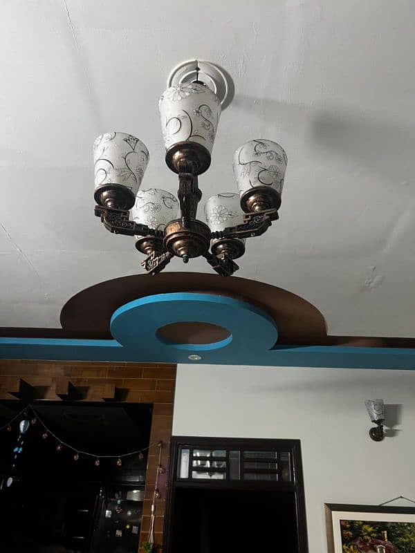 5 Bulbs Chandelier 1