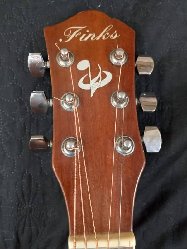 Finks-410 Acoustic 1