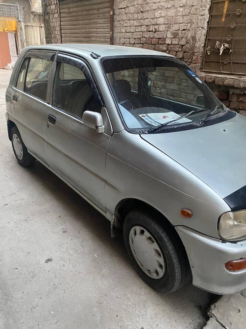 Daihatsu Cuore 2002 8