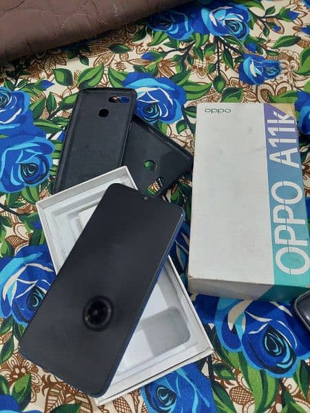 oppo a11k with box and pta approved 12