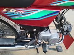 Honda CD 70 motorcycle 2017 model urgent sale Pakistan=03253816587= 0