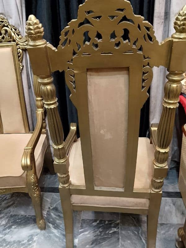 Chinioti King Size Room Chairs 8