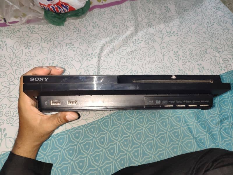 Play Station 3 slim ( PS3 slim 160GB) 3