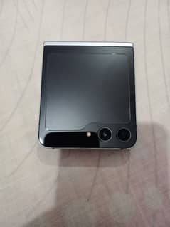 Samsung Z Flip 5