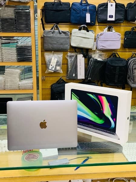 MacBook Pro M1 2020 2