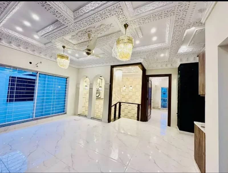 10 MARLA PORTION FOR RENT IN PARAGON CITY LAHORE 7