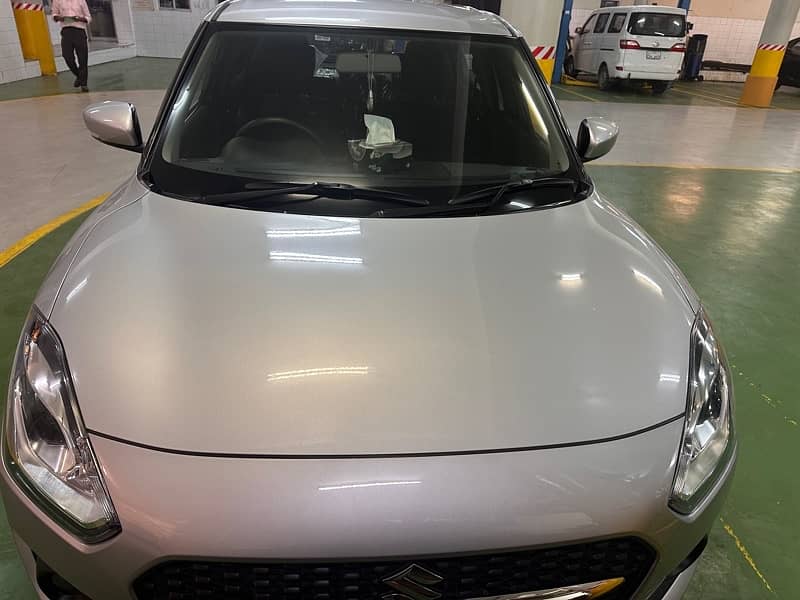 Suzuki Swift 2022 GLX cvt 2