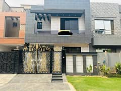 5 Marla Luxury Modern House Available For Sale In Paragon City Lahore