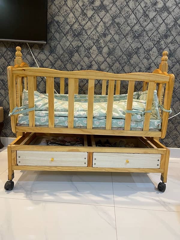 baby cot 3