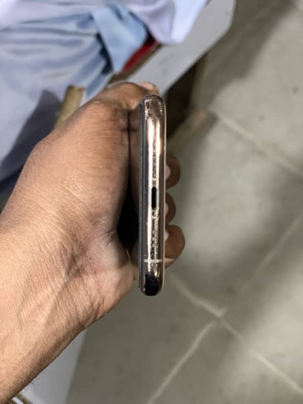 iPhone 11 Pro non pta 3