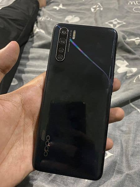 Oppo F15 1