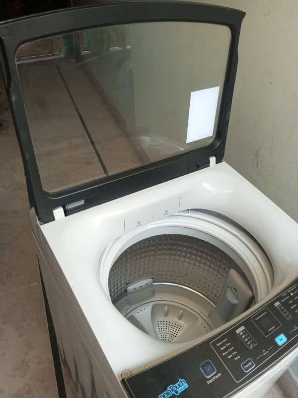 HAIER FULLY AUTOMATED WASHING MACHINE HWM 85 1