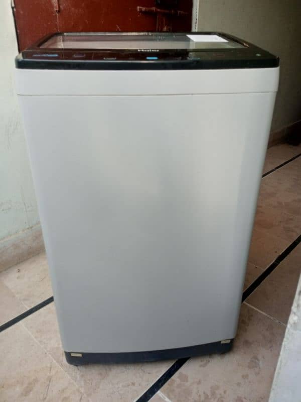 HAIER FULLY AUTOMATED WASHING MACHINE HWM 85 4